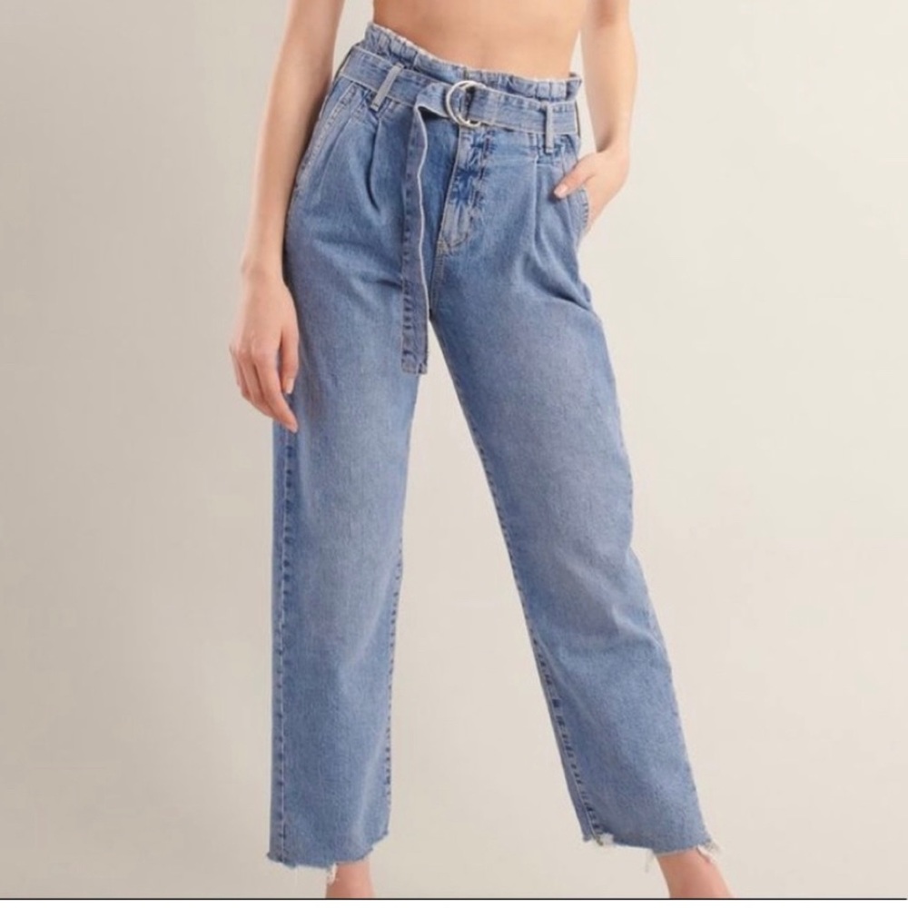 Garage, High Waisted Jeans, Super Cute! Worn couple of times, great shape,Size 7